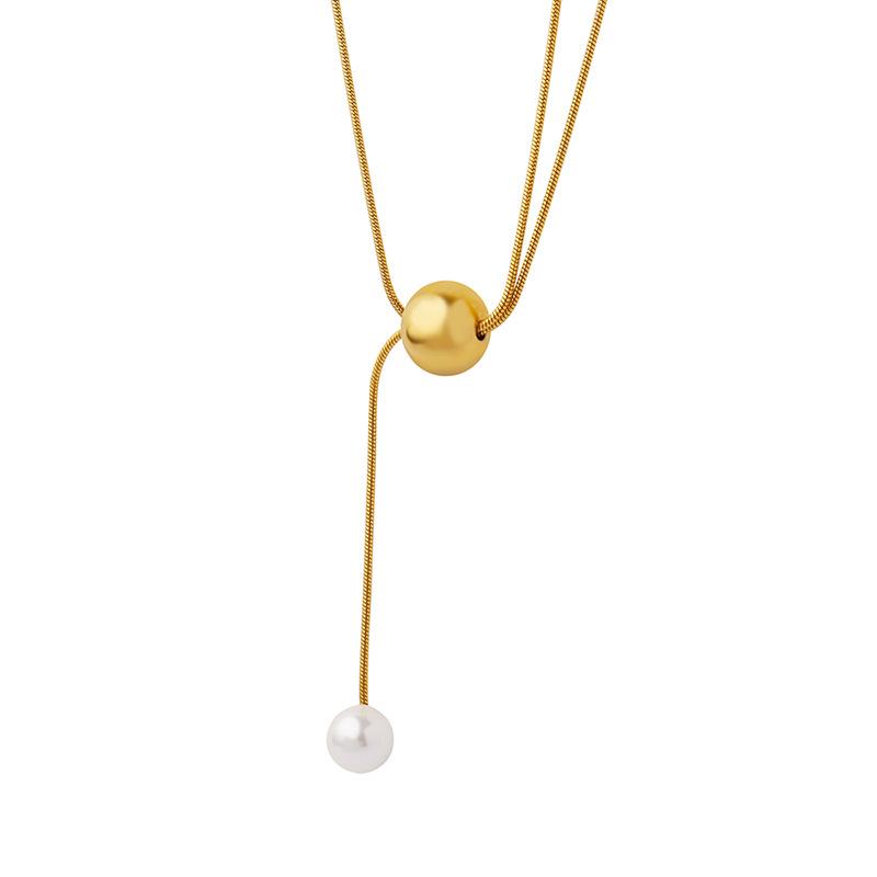 French Trend Personalized Fashion Jewelry, Titanium Steel Gold-Plated Snake Bone Chain Imitation Pearl Fringed Pendant Necklace Women