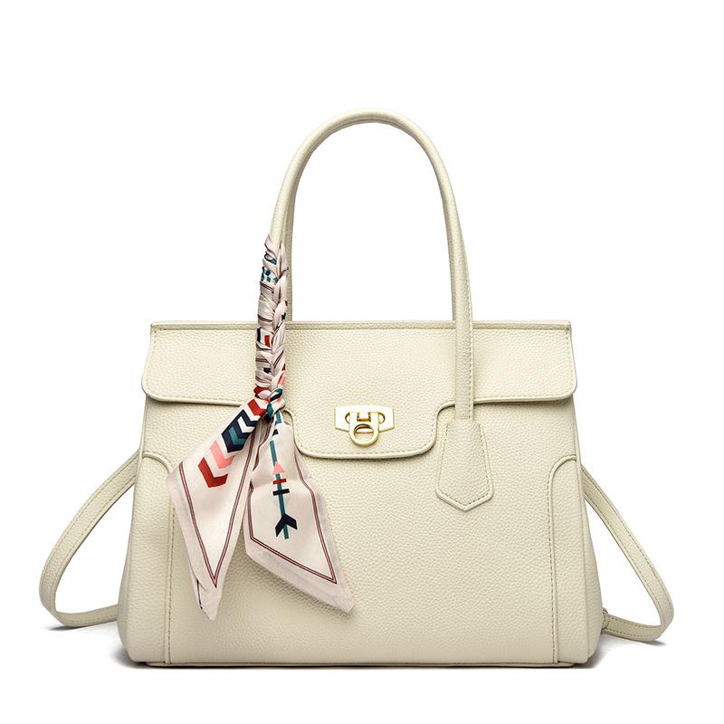 New Women's Bag, Large Capacity Commuting Handbag, Fashionable and Simple Tote Bag, Women's Light Luxury Texture Shoulder Bag