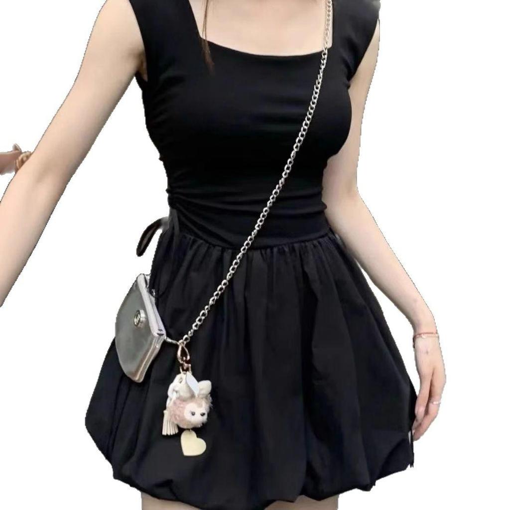 Ballet-Inspired Square Neck Tie-Up Floral Dress: Summer Sweetheart Style with Waist-Cinching Vest and Short Skirt.