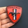 Autosticker 2026 Voor Ford 1Stuks 3 Kleuren 6 * 7,5 cm Metaal 2026 Voor Mustang Ford Shelby GT Logo Badge Auto Carrosserie Spatbord Kofferbak Dec