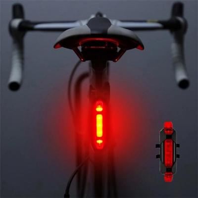Feu arrière de vélo LED ultra lumineux 3 modes clignotant lumière d'avertissement de sécurité rechargeable par USB feux arrière de vélo