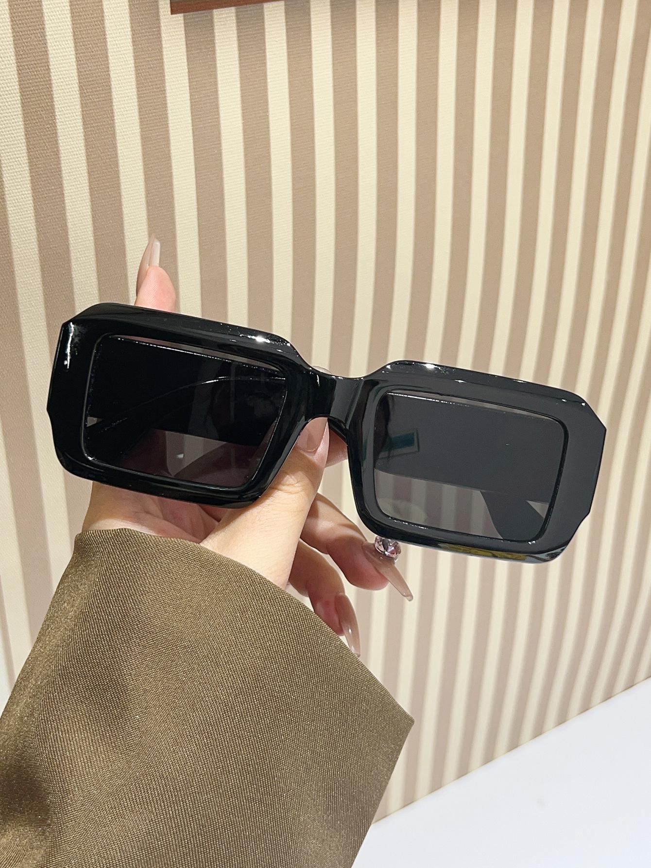 

1Pc Classic Fashion Rectangular Sunglasses with a High-End Feel, Chunky Frame Design, Stylish for Parties and Gatherings