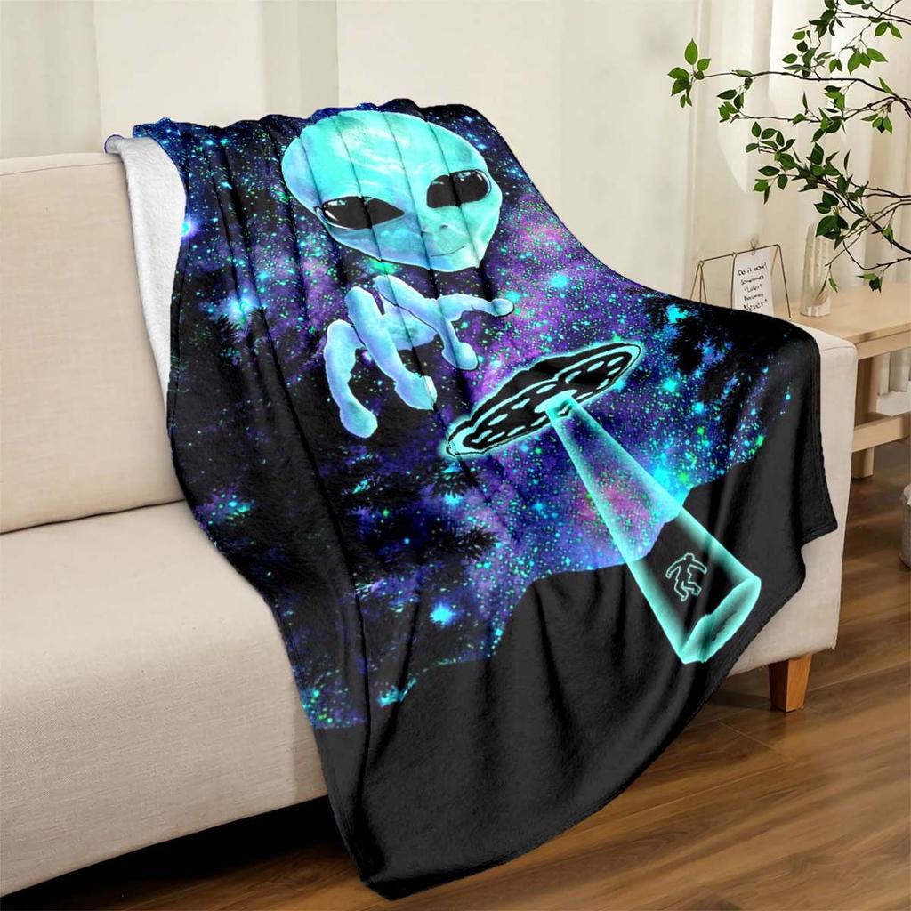 Alien Skulls Blanket Soft Warm Throw Blanket Nap Blanket For Couch Sofa Office Bed Camping Travel Multipurpose Gift Blanket For All Season