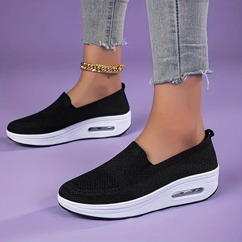2025 Large Size Women's Shoes Solid Color Breathable Flyknit Shoes One Foot Stirrup Women's Sneakers Sock Mouth Casual Shoes