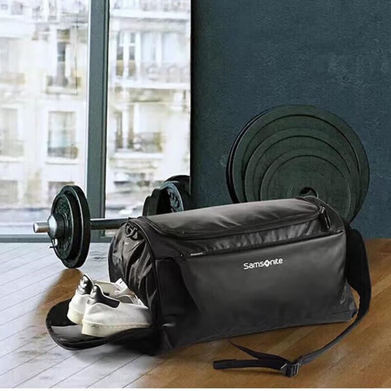 Samsonite Lightweight Travel Duffel Bag