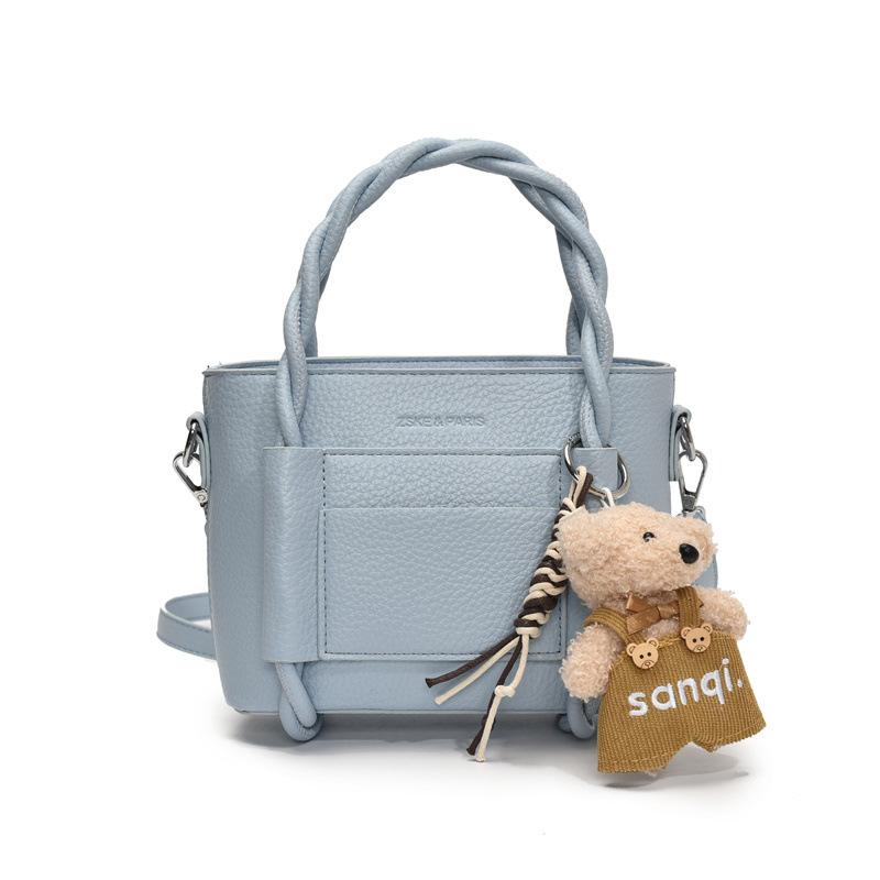 Stylish and simple interwoven rope hand withdrawal bucket bag simple casual texture bag daily versatile shoulder messenger bag