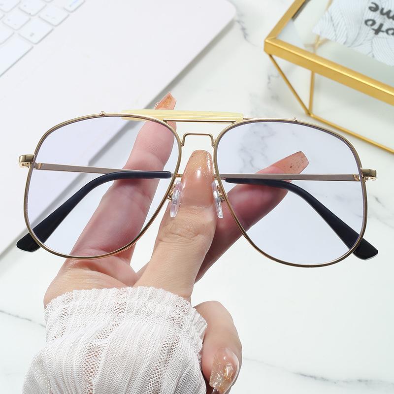 Luxury Brand Designer Oversized Pilot Sunglasses Women For Men Vintage Popular Sun Glasses Punk Outdoor Metal Eyeglasses Uv400