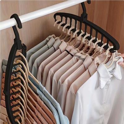 Prodotti per il bucato – Grucce e appendini