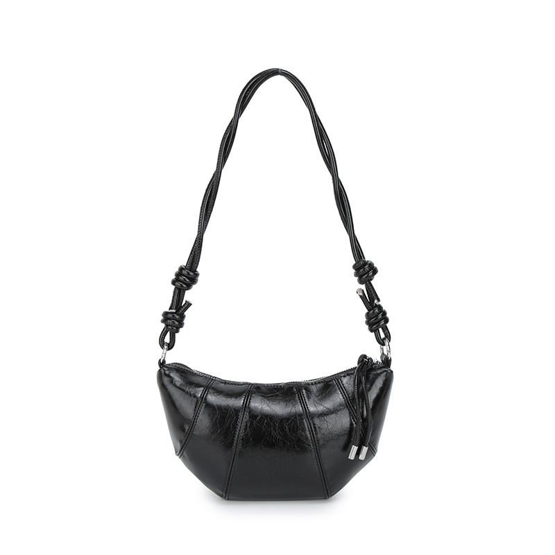 IELGY Croissant Simple Casual Crossbody All-Match Shoulder Bag