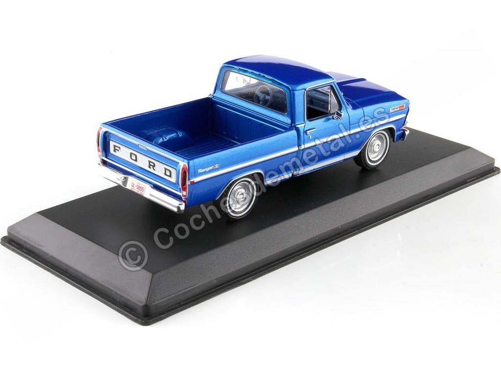 Ford F Series Truck, rok výroby 1979, tmavě modrý polyesterový autentický dekor, autentické gumové pneumatiky, přesné detaily, ochranné akrylové pouzdro, limitovaná edice