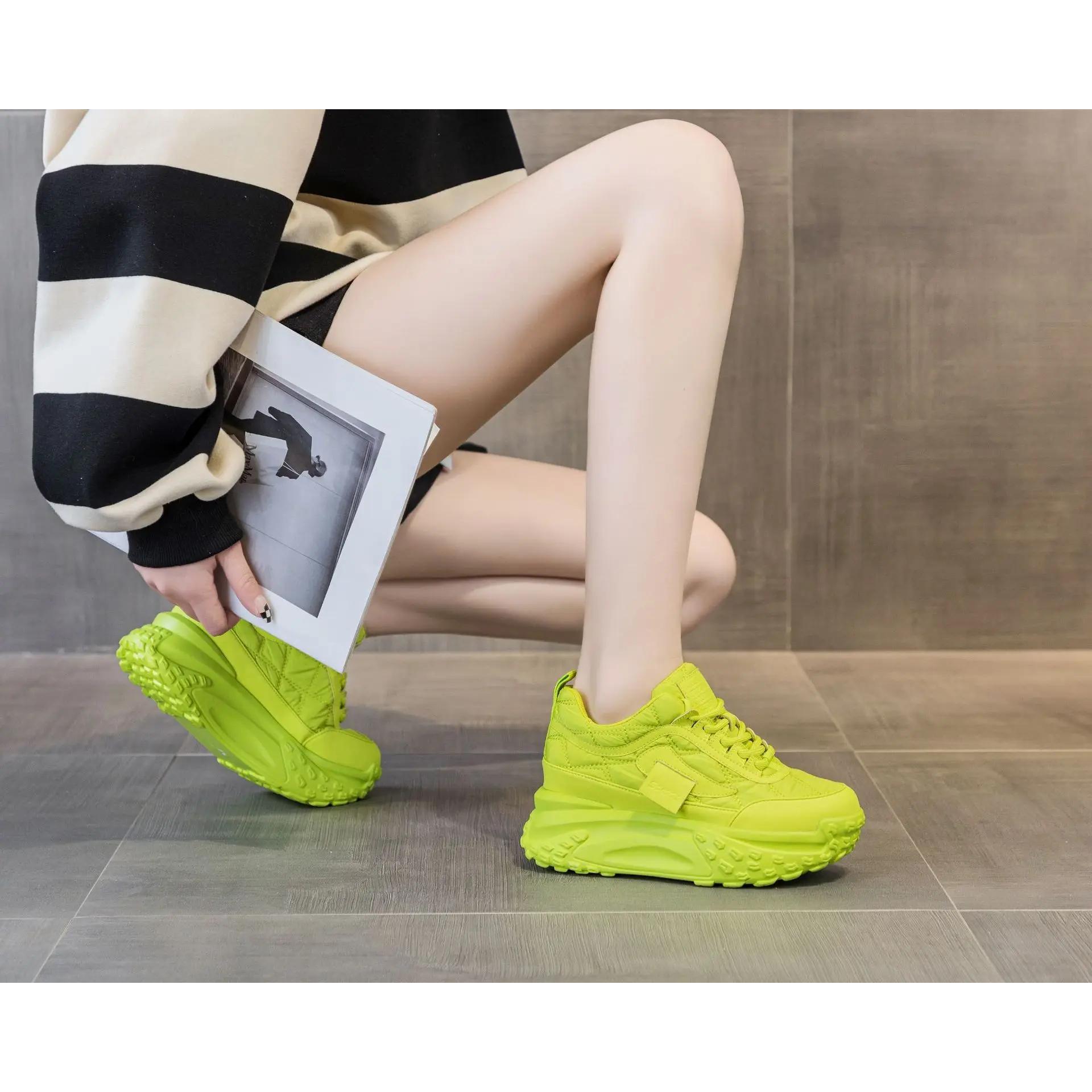 

Кроссовки для тенниса из коровьей кожи 7 см, новые, массивные, для женщин, модные, сетчатые, дышащие, легкие, для бега, женская обувь на платформе для пап 40 зелёный