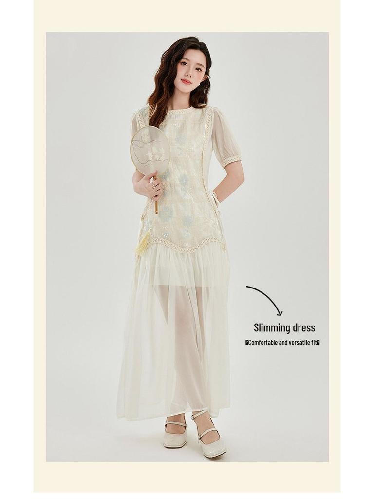 Elegant Summer Seaside Embroidered Maxi Dress with Cinched Waist