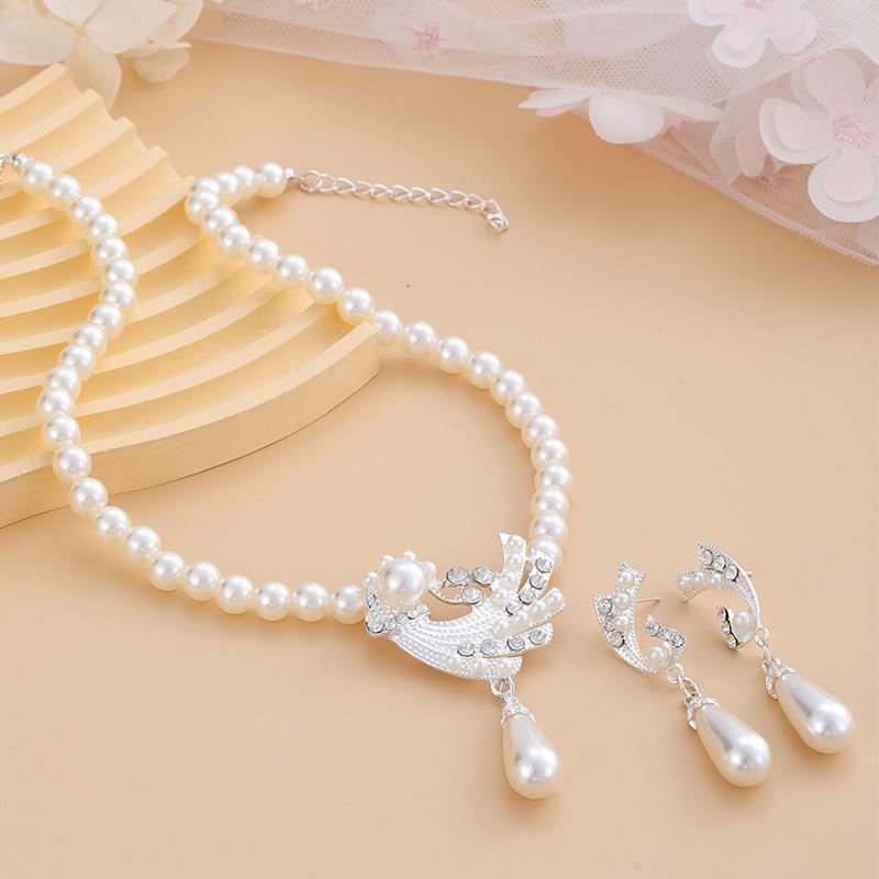 Pearl Necklace Earrings Set For Girls All  Novel Alloy Gold And Silver Two-Piece Set