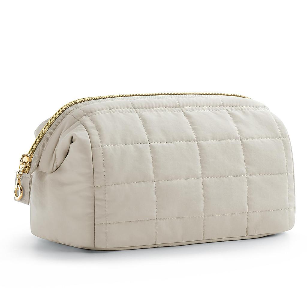 

Large Capacity Cloud Shape Toiletry Bag With Polyester Material For Travel And Makeup Storage бежевий