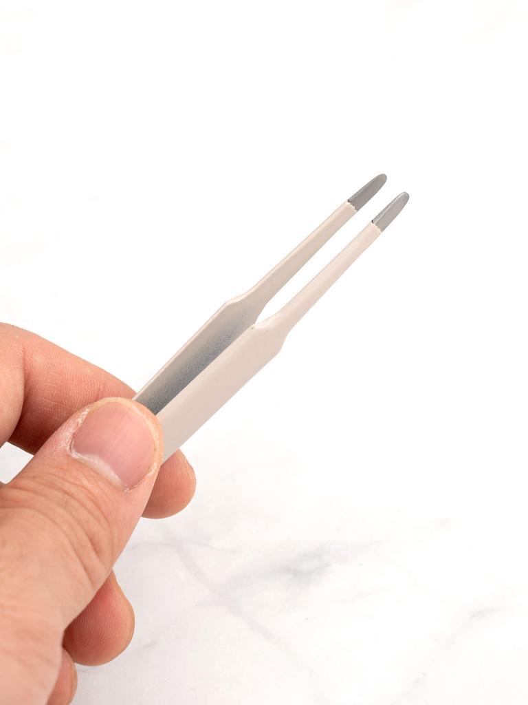 Round Tip Eyelash Tweezers