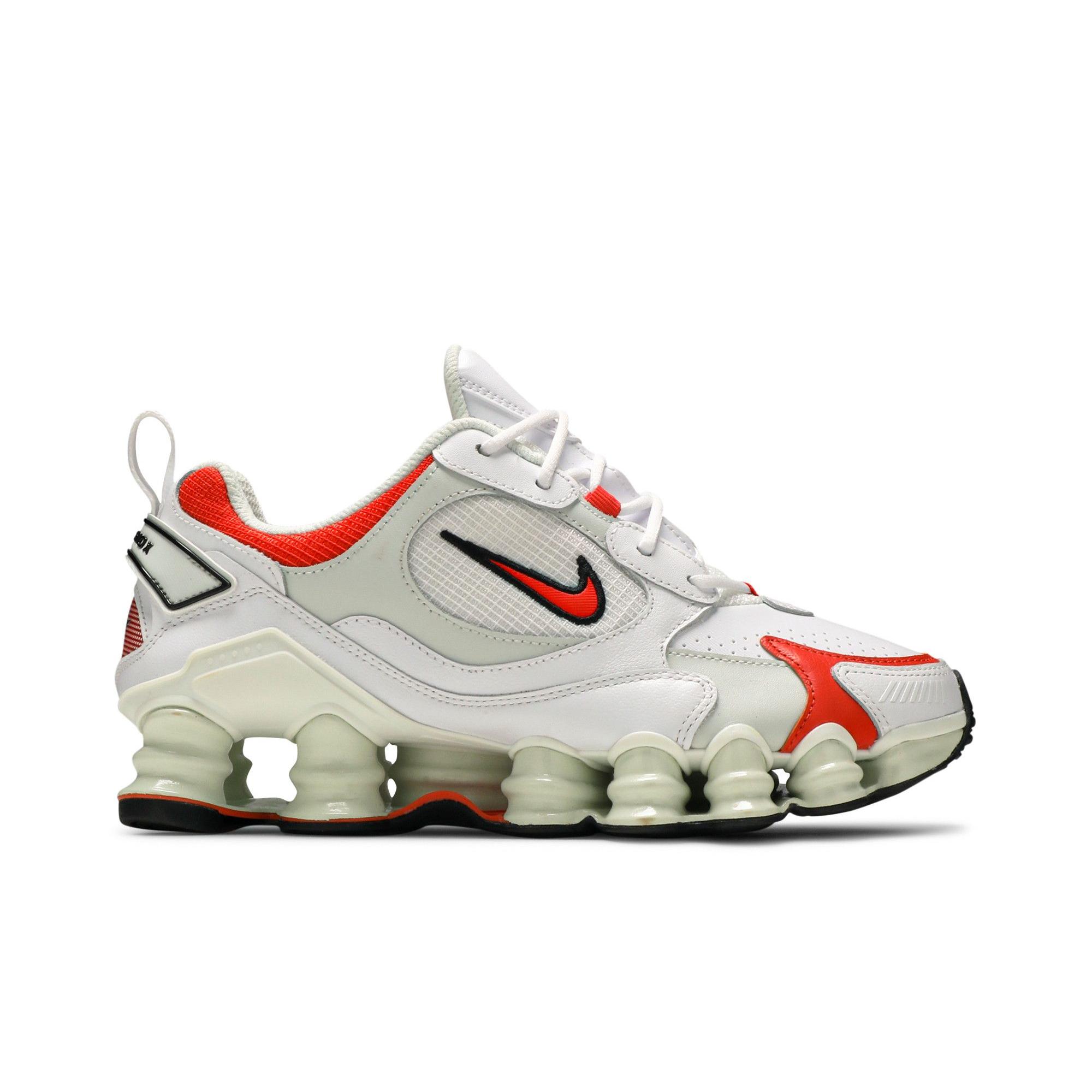 Nike Womens Shox Nova `White Team