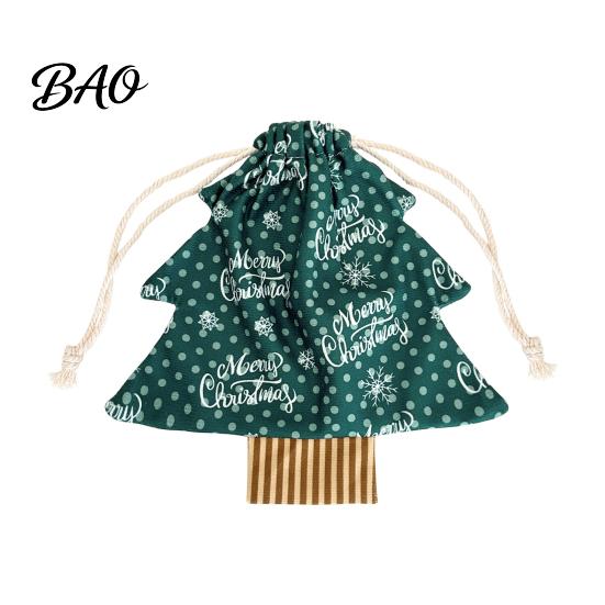 Christmas Party Favors Tree Shaped Gift Bags with Drawstring, Reusable Holiday Fabric Bags, Decorations Winter Goodie Storage Pouches for Present
