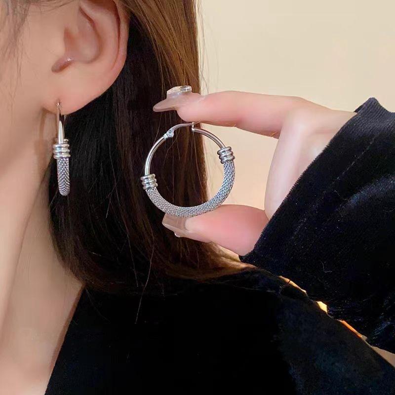 European and American Fashion High-end Atmospheric Earrings Trendy Cool Earrings Versatile Personalized Party Big Earrings Exquisite Commuter Earrings