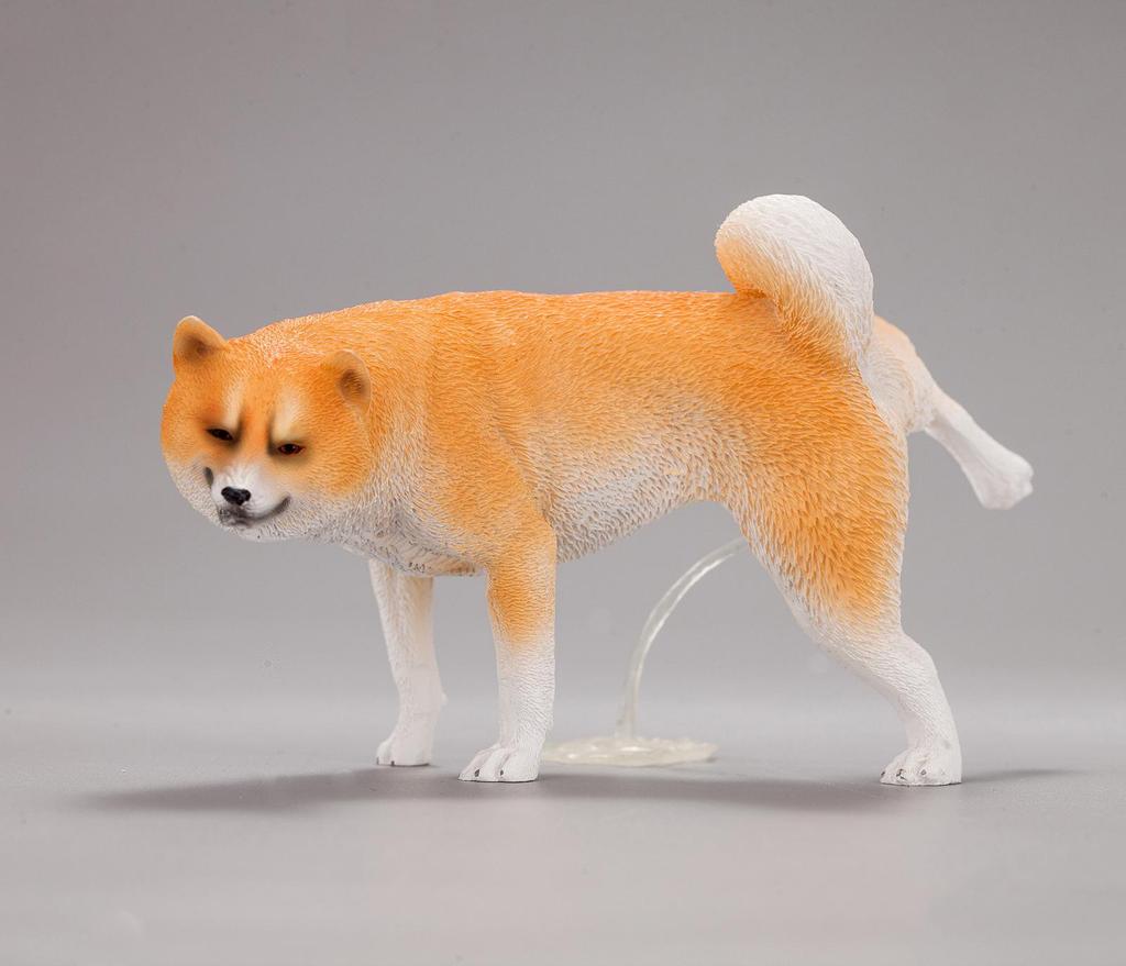 Shiba Inu Peeing Car Ornament – Creative Puppy Interior Decoration Gift