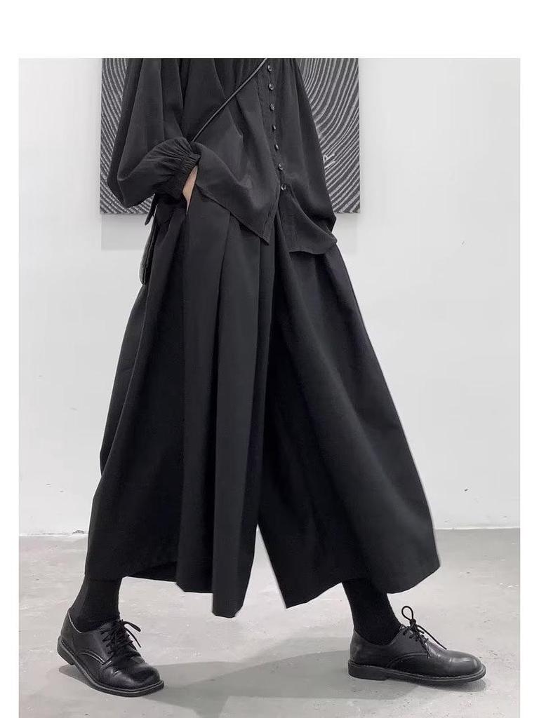 Yamamoto Men's High-Waisted Cropped Wide-Leg Casual Pants