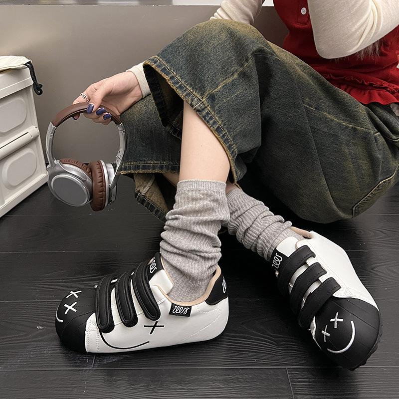 Thick-soled Velcro Big-headed Shoes Women's New Ugly and Cute Inner Height-increasing Flat Shoes Casual Shoes Personalized Women's Board Shoes Littl
