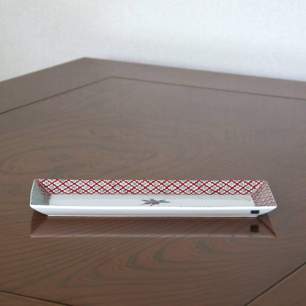 Kutani ware Seikogama 8 Long square plate Red turnip Porcelain Made in Japan (Limited stock) No. (single item) SK-281