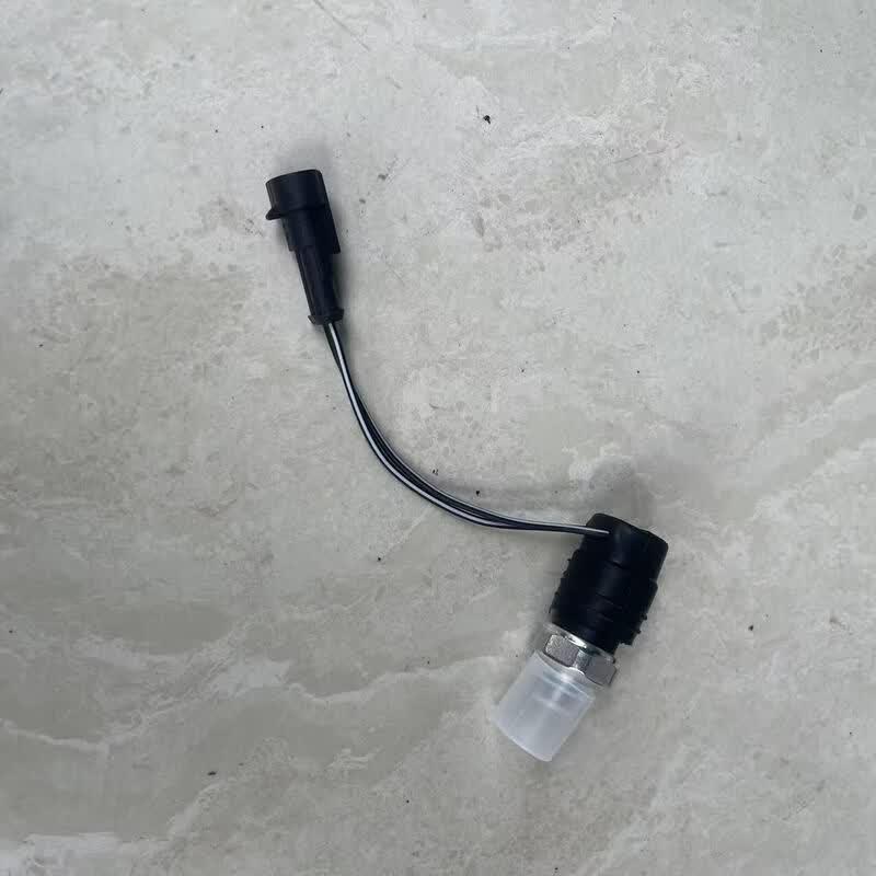 Dongfeng Mingshi AC Pressure Switch with Wire Harness