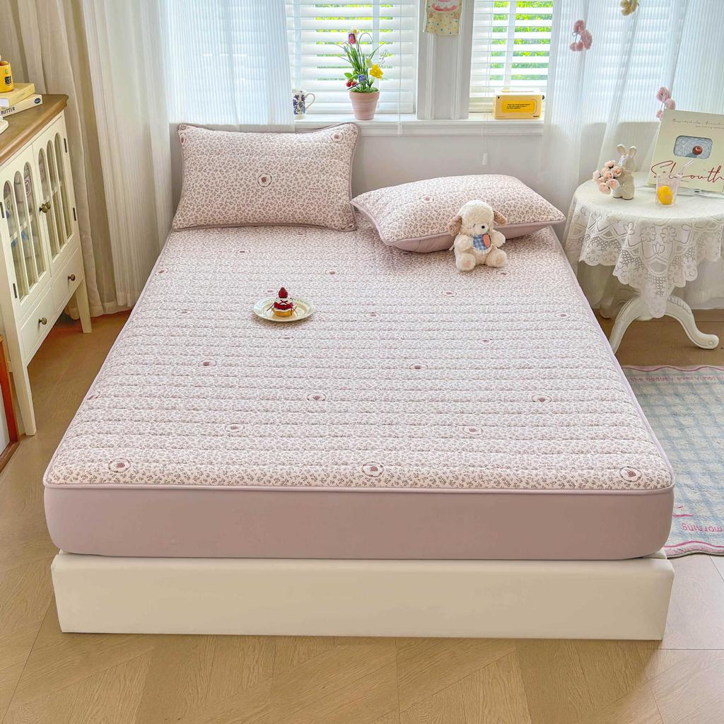 Single-piece Washed Cotton Mattress Universal in All Seasons 2026 New Padded Mattress Cover