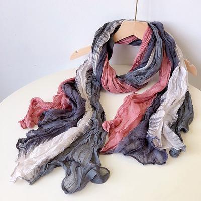 Écharpe rétro plissée assortie aux couleurs, douce, polyvalente, fine en soie, pour femme, protection chaude du cou pour l'automne et l'hiver, châle