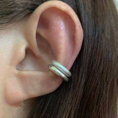 LA PISCINE Basic Ear Cuff