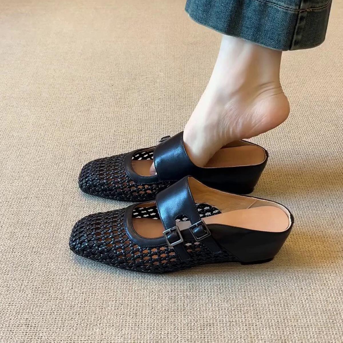 

Версия из овчины~ толстая подошва, внутренняя высота увеличена, плетеные ажурные тапочки, женские тапочки-мюли на одном педале, французские мюли, крутые тапочки 35