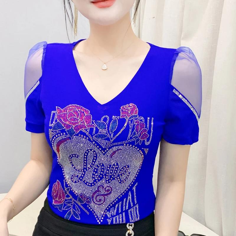 Streetwear Girl Chic Summer T-shirt Fashion Sexy Slim Women Flower Heart Tops Shiny Rose Hot Diamonds Design Tees