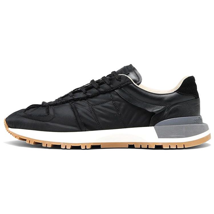 

Черные мужские кроссовки Maison Margiela Runner S37WS0575-P4341-T8013