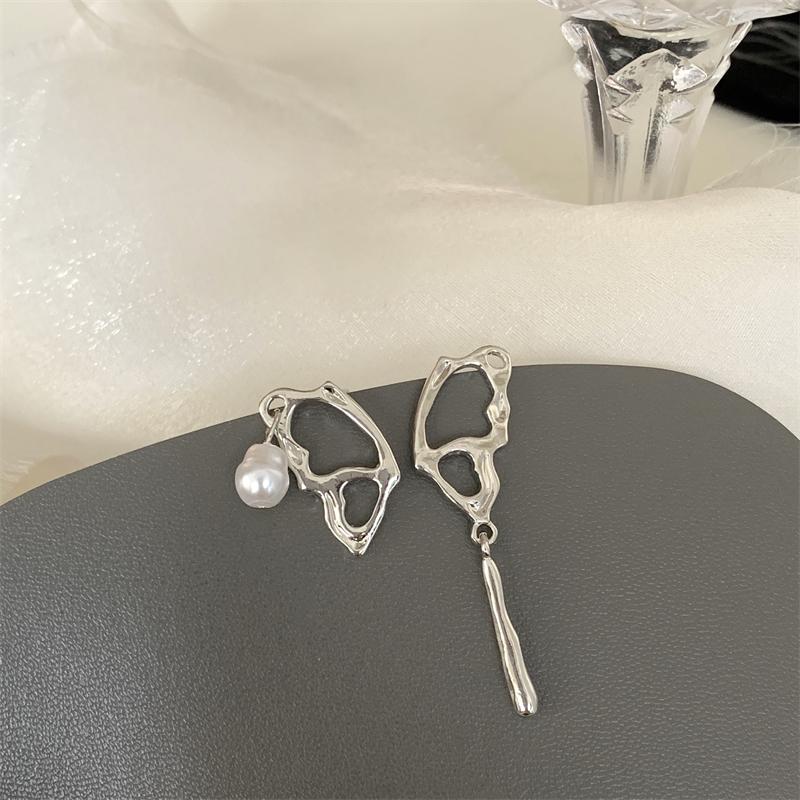 New Asymmetric Hollow Water Drop Dangle Earrings Silver Color Irregular Metal Geometric Statement Hanging Earrings Brincos