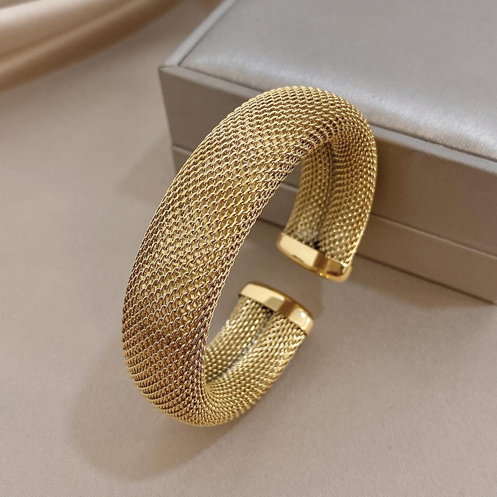 Vintage Hollow Mesh Wide Bracelet for Women Chic Gold Silver Color Stainless Steel Cuff Bangle Bracelets Waterproof Jewelry