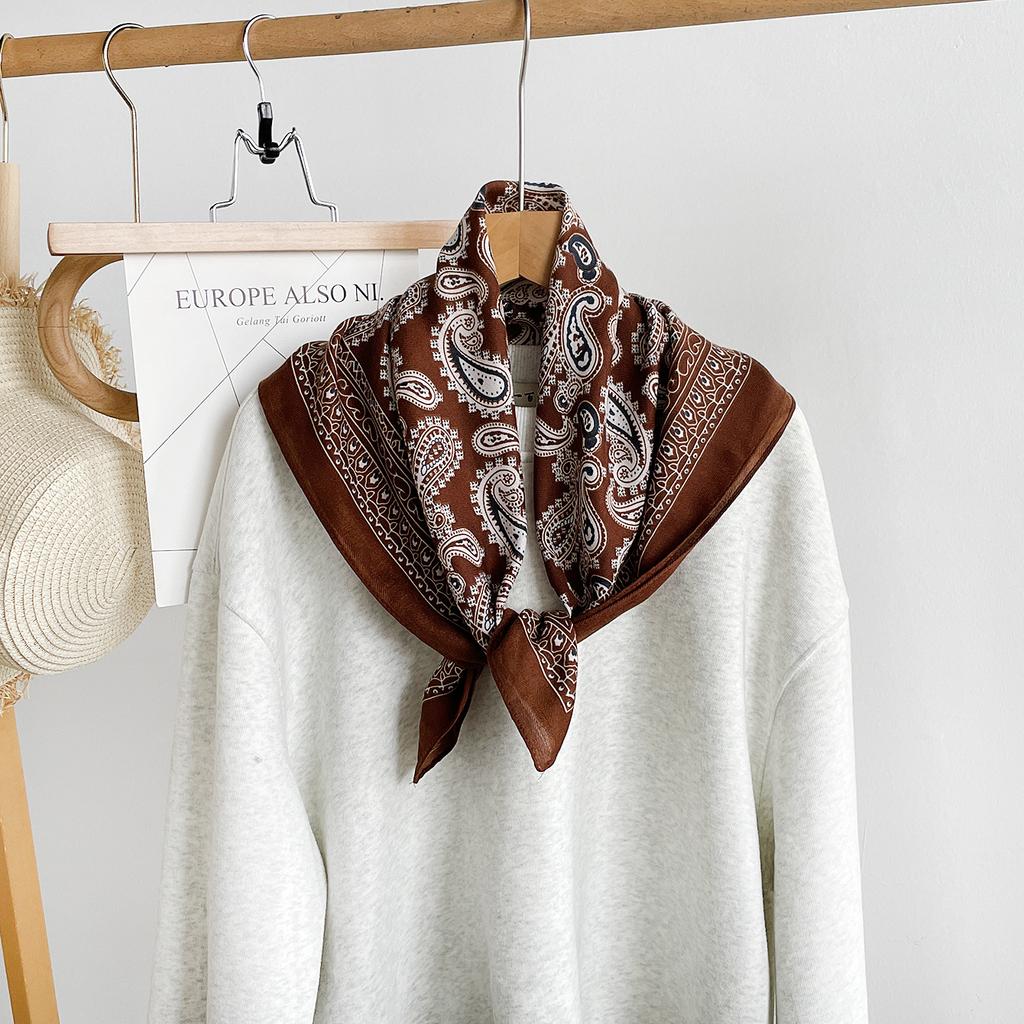 Fashion versatile herringbone pattern cotton and linen silk scarf high-end chain printing square scarf decorative scarf women's scarf