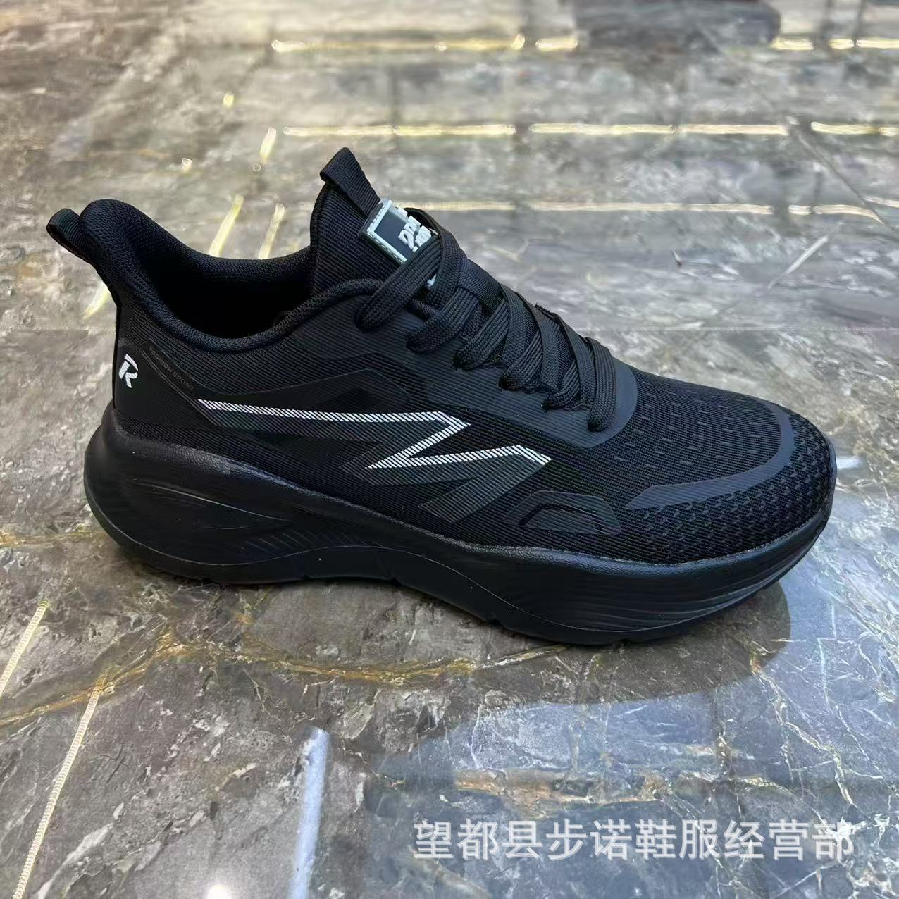 

Summer new men s shoes breathable mesh casual shoes fashionable versatile lightweight non-slip running sneakers 39