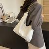 Chic Vintage Large Capacity Tote Bag Fashionable Shoulder Bag For Daily Use