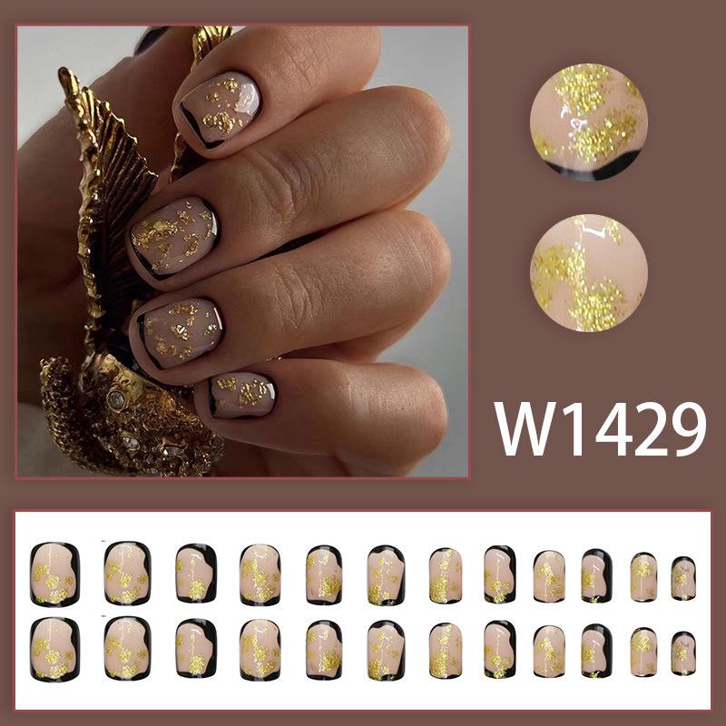 Golden Luxury High-End Autumn Winter Whitening Girl Nail Art Short Wear-On Nails