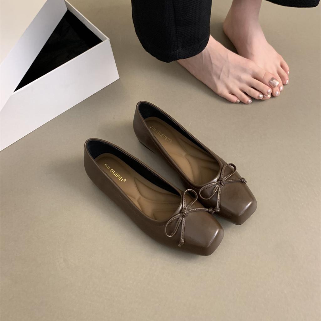 Square Head Shallow Mouth Single Shoes Women's Spring and Autumn Temperament Gentle Fairy Flat-soled Grandma Shoes