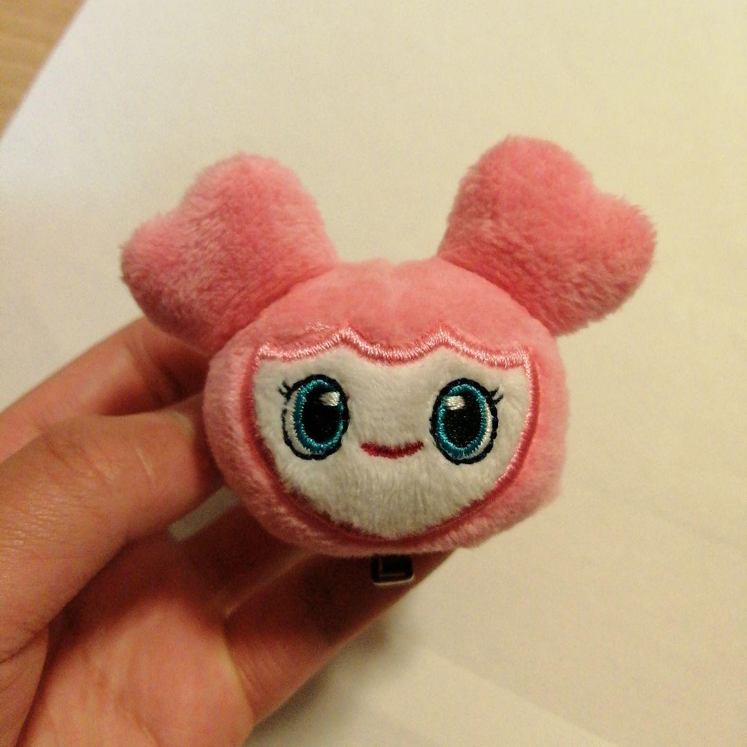 

[USED] TWICE Hairpin Momo