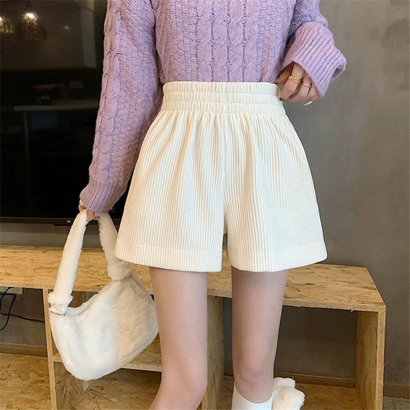 

Женские вельветовые шорты А-силуэта Осень/Зима 2023 - Эластичная талия, Свободный крой, Стройнящие, Широкие штанины, Повседневный стиль 2X Large абрикосовый