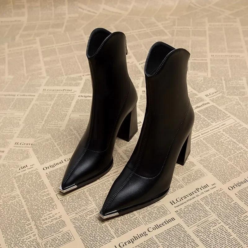 Fashion 2025Pointed Toe Women's Ankle Boots Fashion Back Zippers Short Botas Ladies Elegant Square High Heel Winter