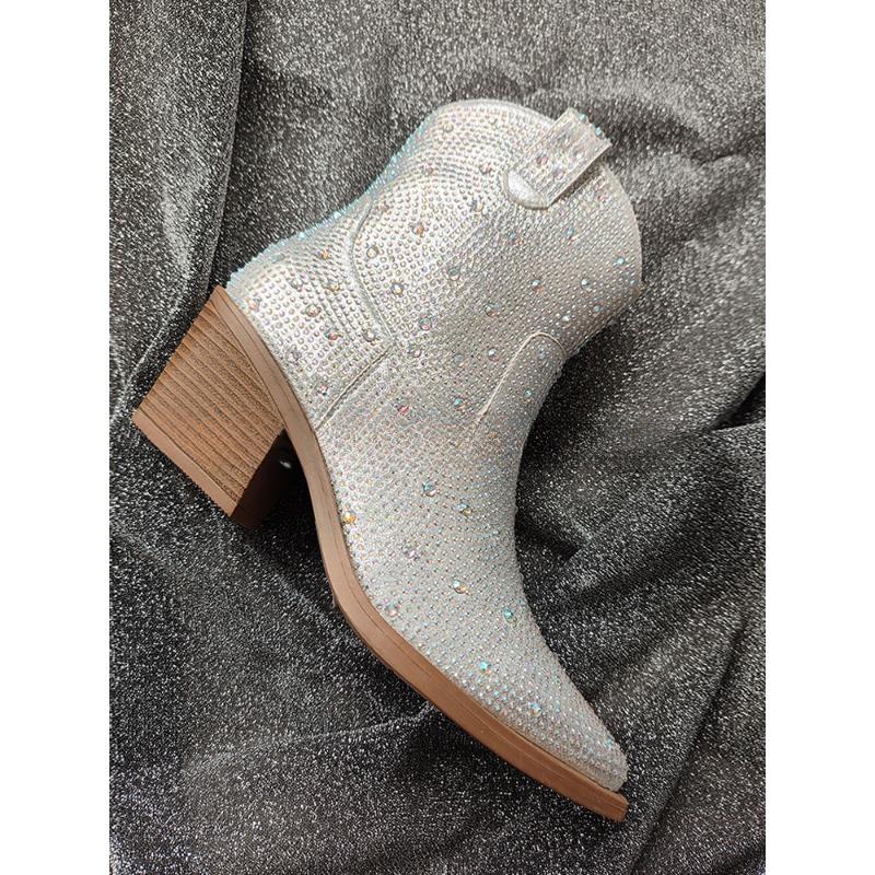 Cowboystøvler med strass - Lav blokkhæl, spiss tå, glidelåslukking, glitrende og skinnende, stofffôret, gummisåle støvler