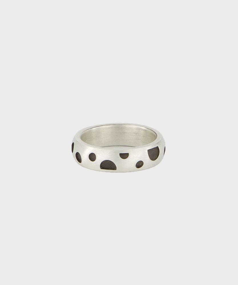 Kimaura Dot Ring (Silver, Black)