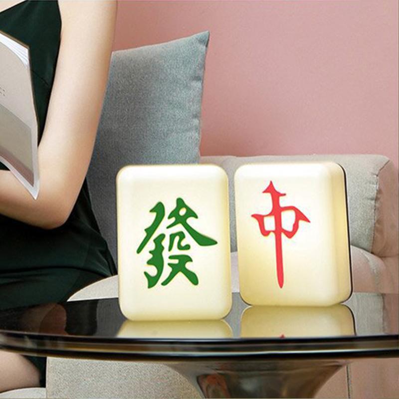 Lumină de noapte Mahjong chinezesc 900mAH Reîncărcabilă USB Lumină moale Protecție ochi Lumină LED Somn LED Mahjong Iluminare creativă