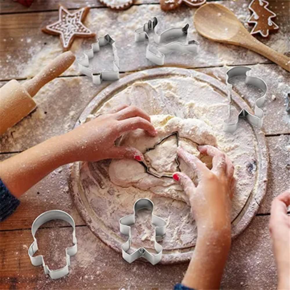 Xmas Theme Biscuit Mould Santa Claus Cake Moulds Christmas Stainless Steel Cookie Cutters  DIY