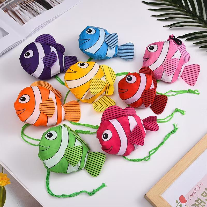 Sevimli Tropikal Balık Katlanabilir Alışveriş Çantası Büyük Kapasiteli Süpermarket Alışveriş Çantası Taşınabilir Yeniden Kullanılabilir Çevre Dostu Çanta Saklama Çantası