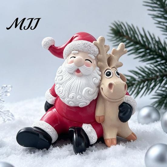 Small Christmas Statue for Desktop Santa Claus Figurine, Resin Elk Statue, Cute Figurine Holiday Decoration Home Tabletop Fireplace Mantel Decor