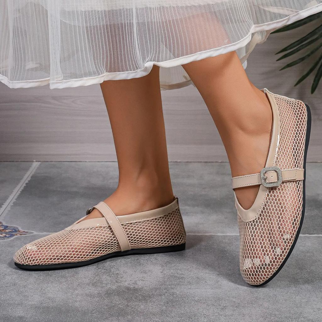 New  Summer Luxury Brands Hollow Sandals Women Flats Shallow New Beach Shoes Comfort Retro Female Flat Shoes